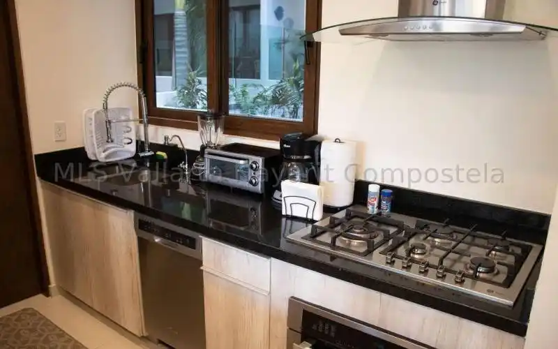 102nls. cocina patio