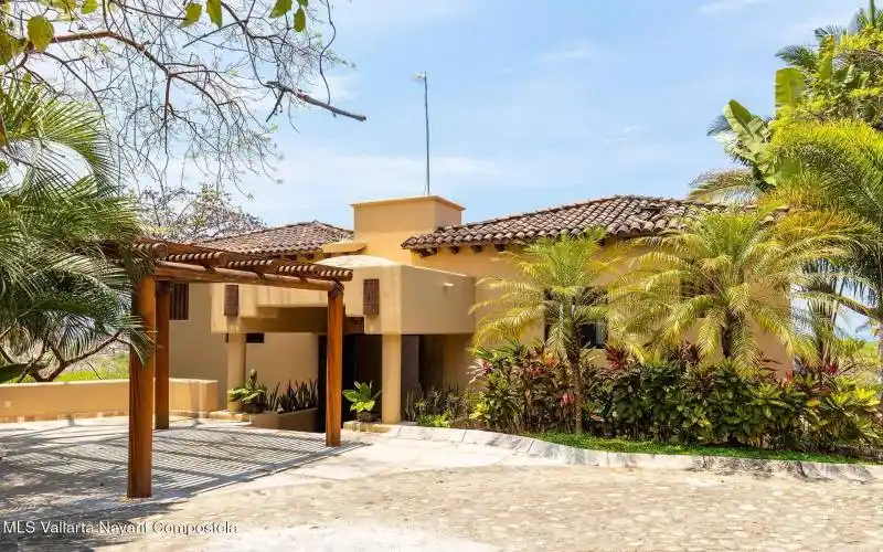 4bedroom-oceanview-sanpancho-mexico-swee