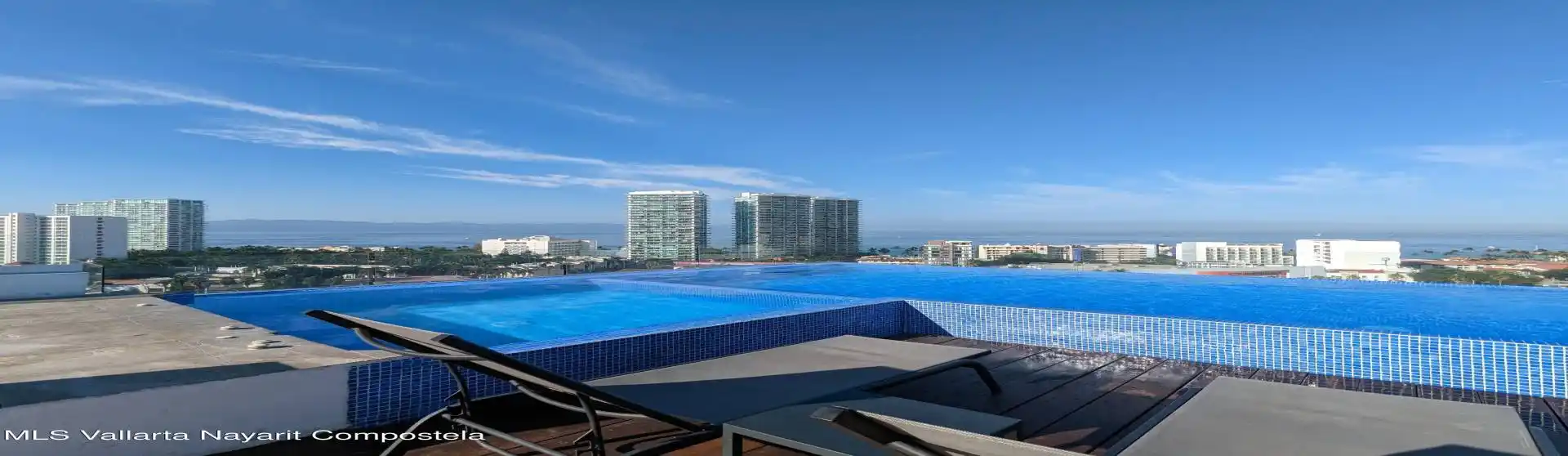 roof top pool