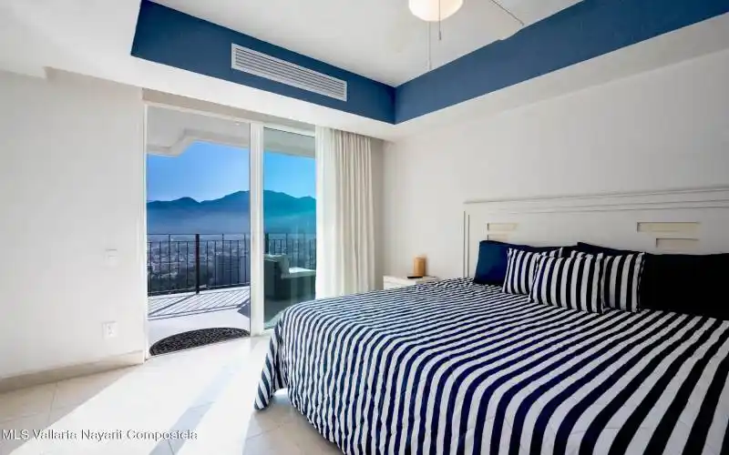 Grand Venetian 3000 2605-16