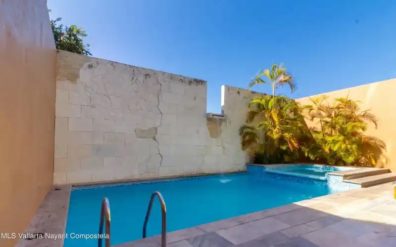 POOL 2