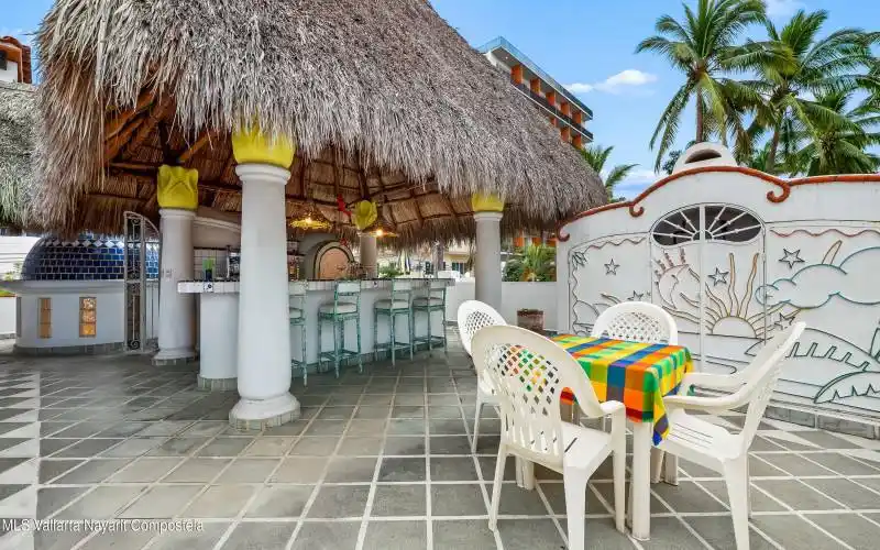 Palapa Bar with Seating