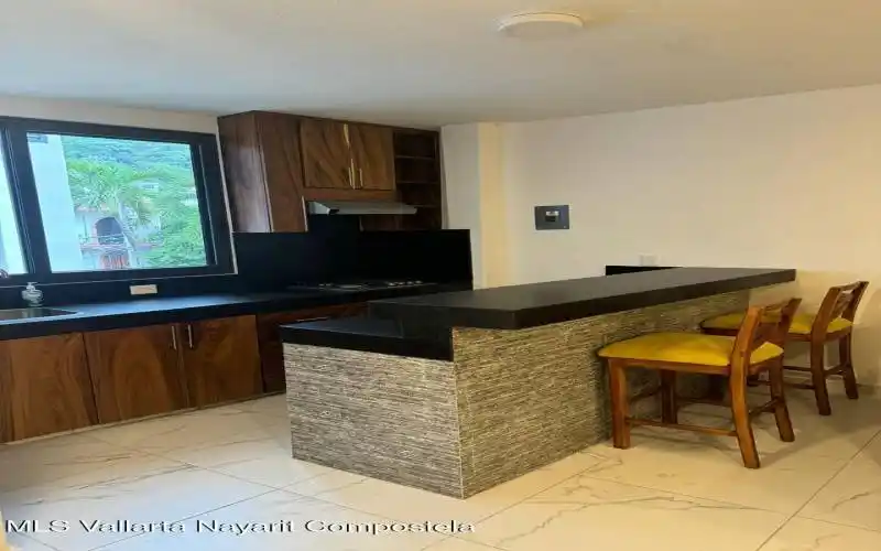 KITCHEN CONDO MADERO 3