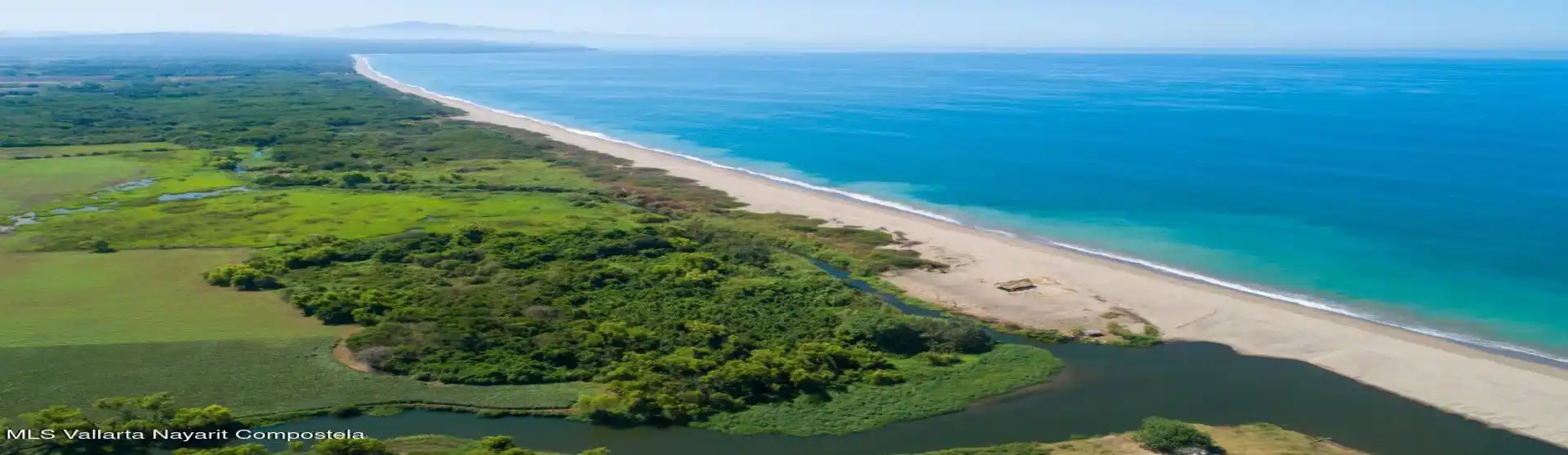 Playa Chila - vista aerea 2