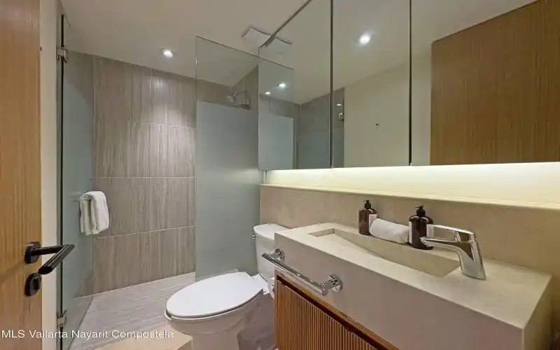 Flex bathroom