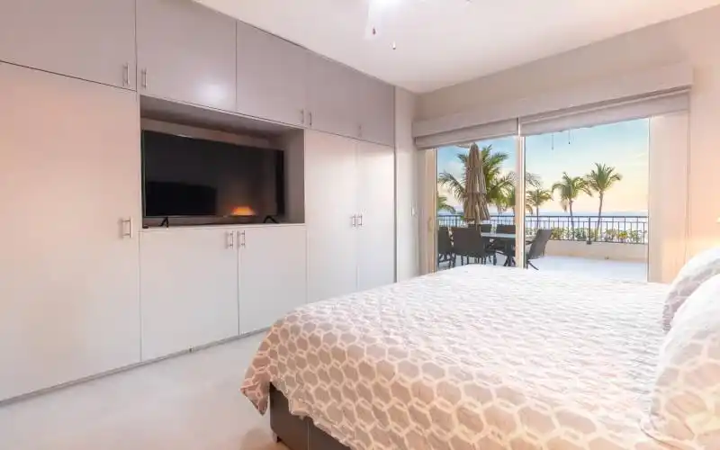 1334 Playa Royale18
