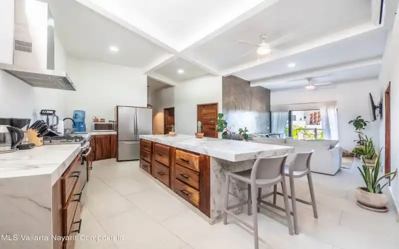 001 - kitchen
