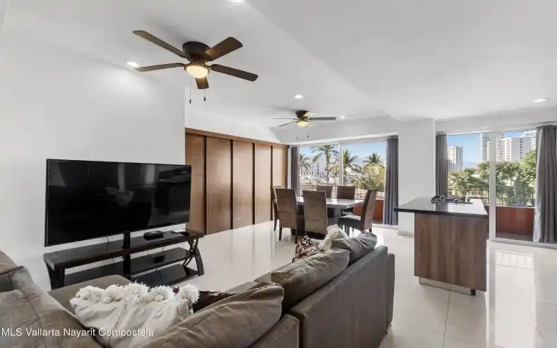 Flex-Bedroom
