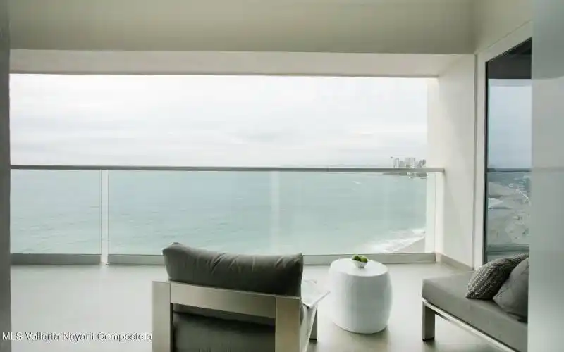 Master Bedroom Harbor 801