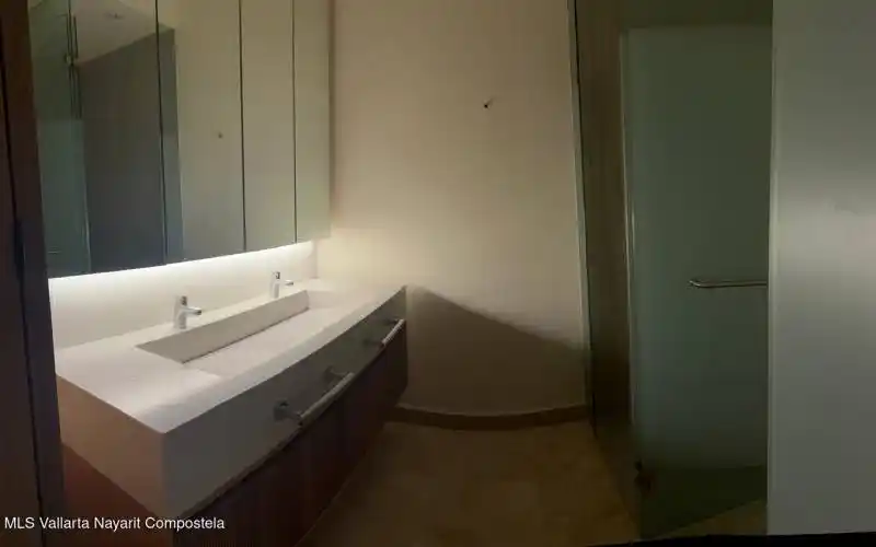 bano1