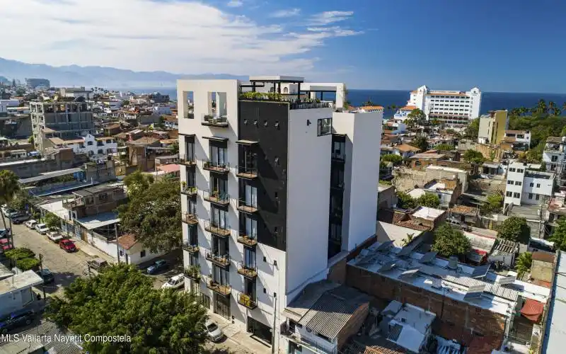 The Colonial-1