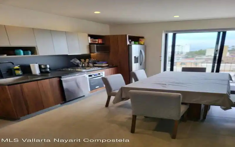 The Colonial-7