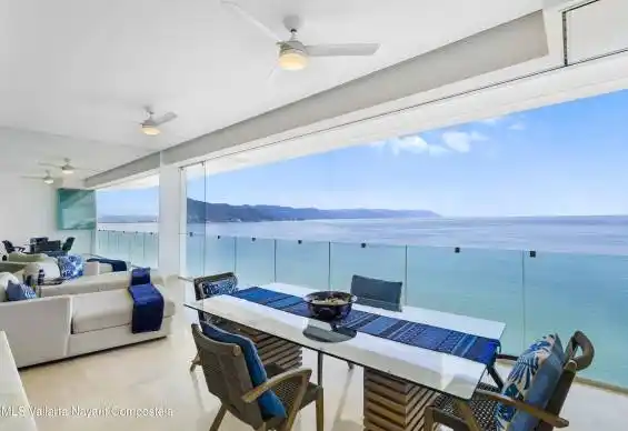 OCEANFRONT LUXURY