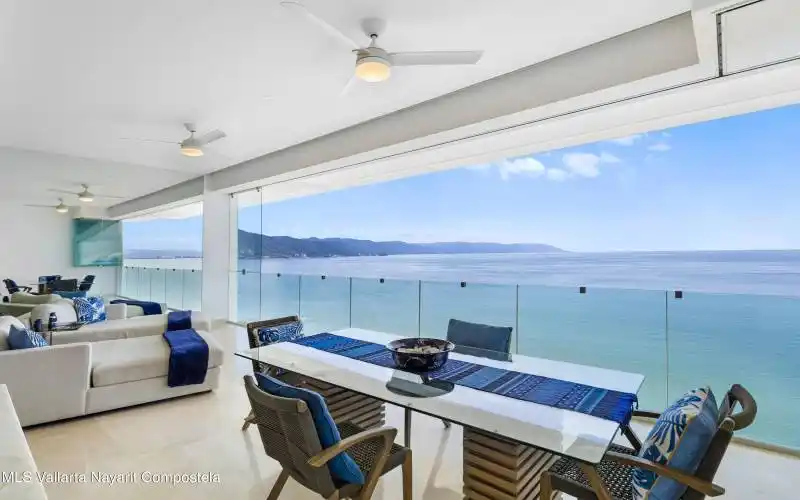 OCEANFRONT LUXURY