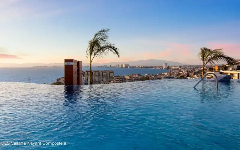 Rooftop infinity pool