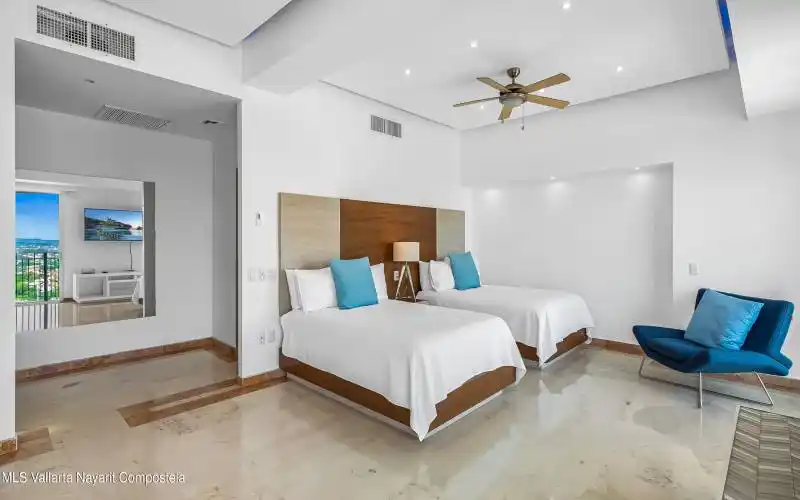 second bedroom