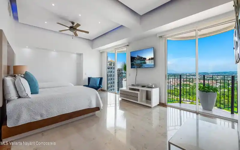 second bedroom