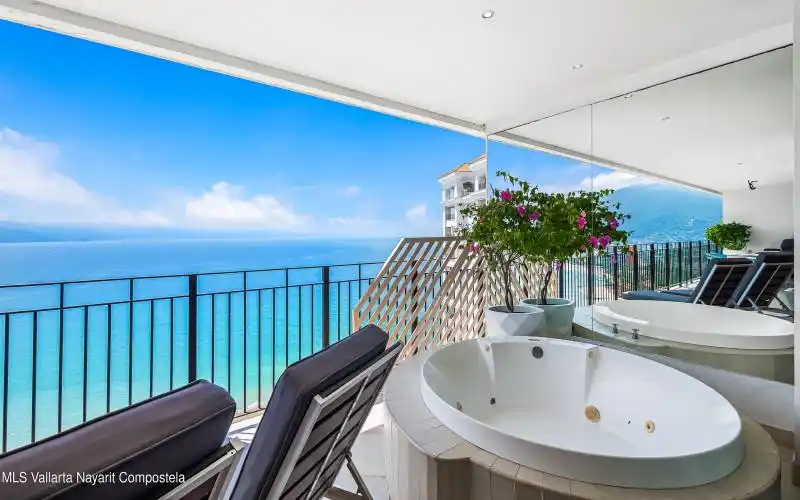 balcony and jacuzzi