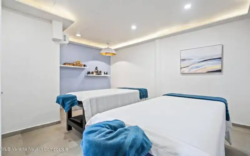 Spa in Signature