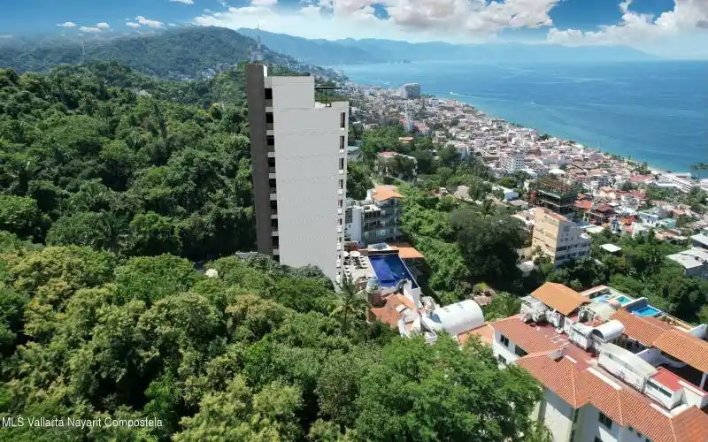 BACARAT - SOUTH VIEW