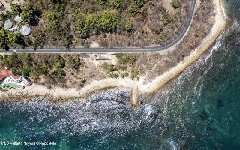 DJI_20250509022156_0102_D