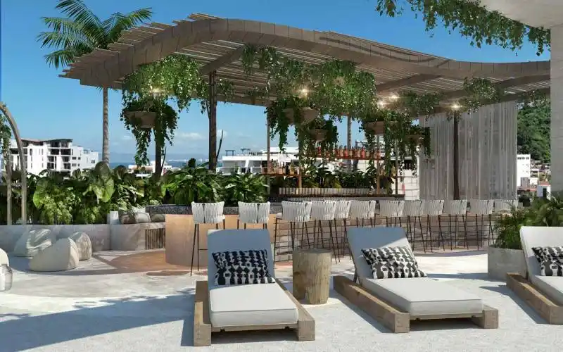10. EVA - ROOFTOP BAR & LOUNGE