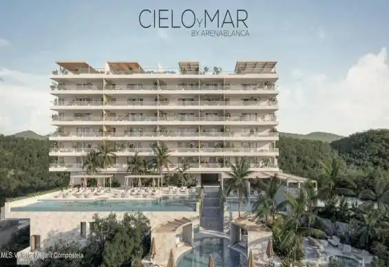Cielo y Mar building