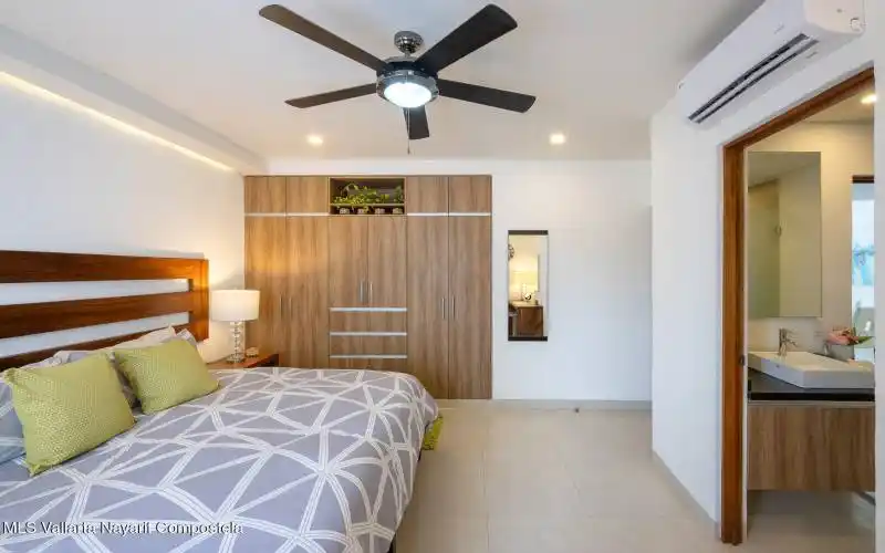Nayri Ocean PH602 (23)
