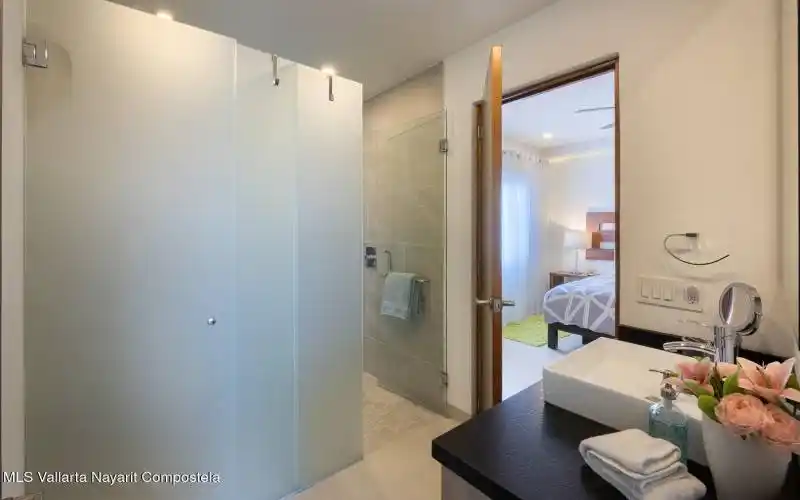Nayri Ocean PH602 (24)