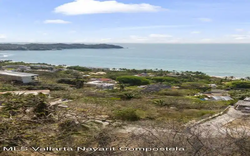 DJI_20250514054943_0110_D