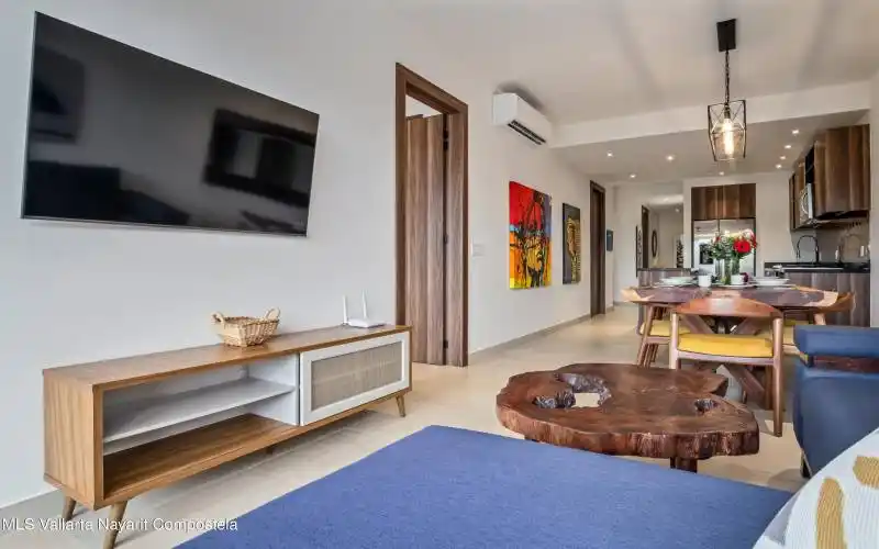 Pisa 212 living