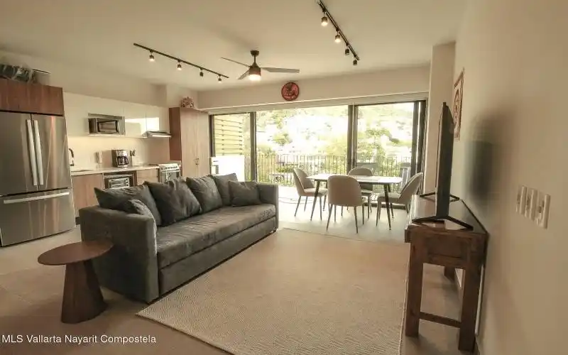 OASIS 304 - LIVING AREAS