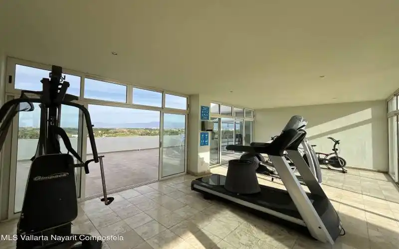 Gym (common areas)