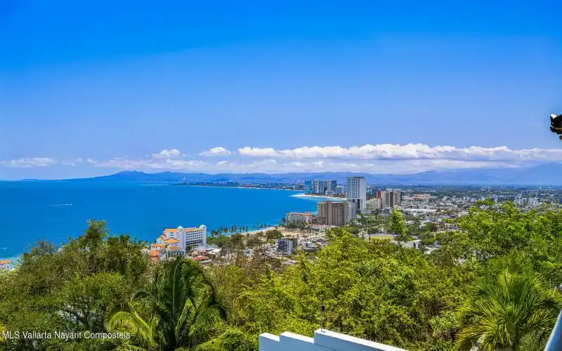 Vista Bahia II, 22-33