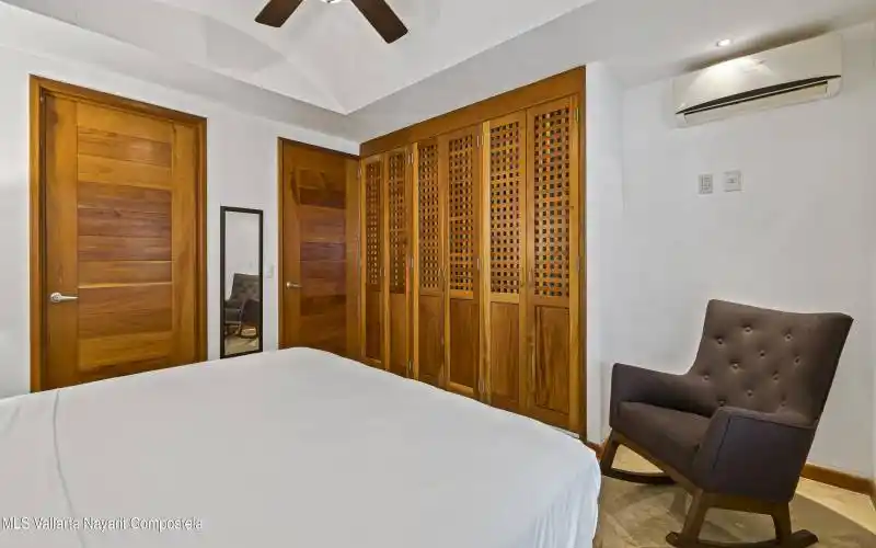 Vista Bahia II, 22-42
