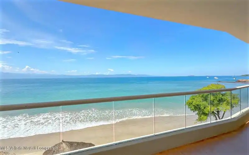 El_Faro_Real_condo_401_for_Sale_1