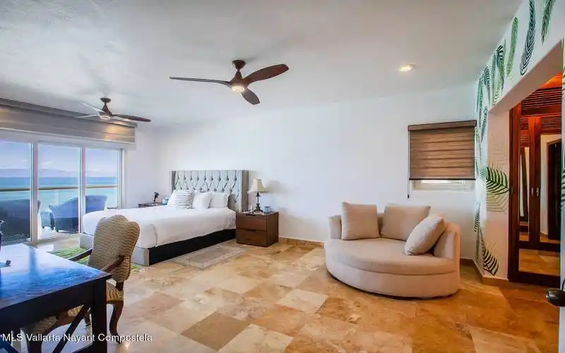 El_Faro_Real_condo_103_for_Sale_7