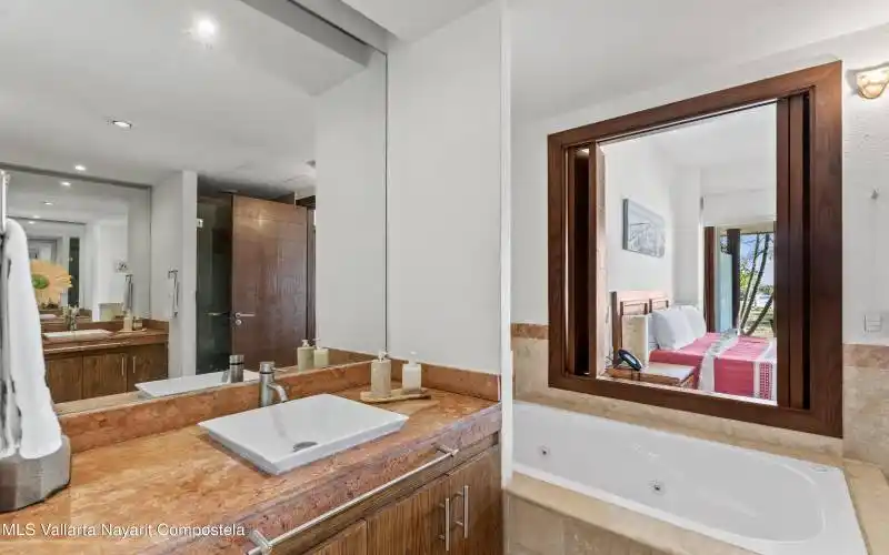 taib 103 bath