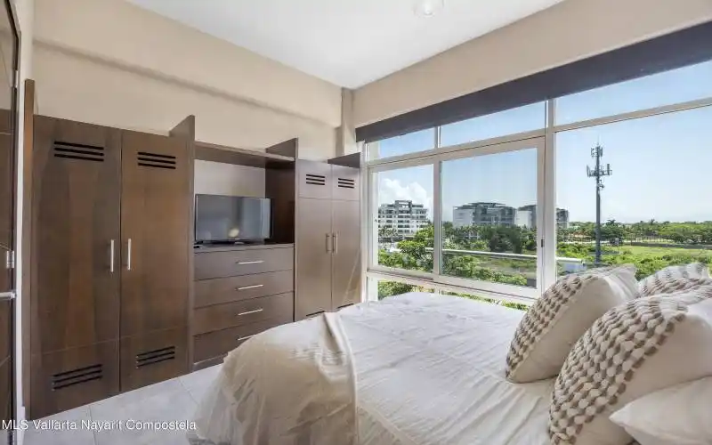Plaza 314 - Unit 322-018