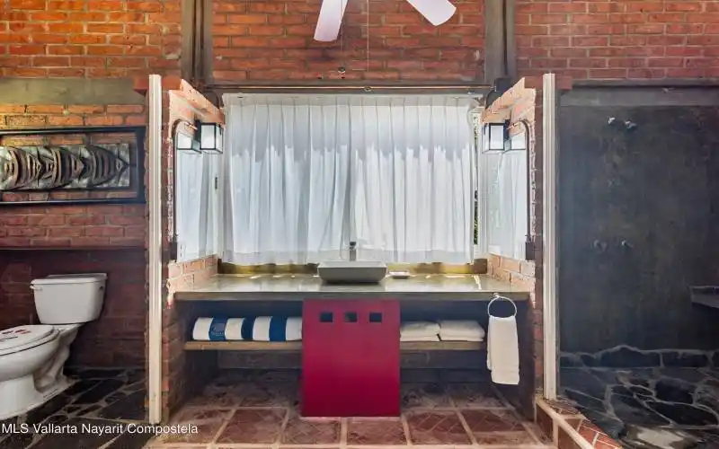 Casa Cereza Bathroom