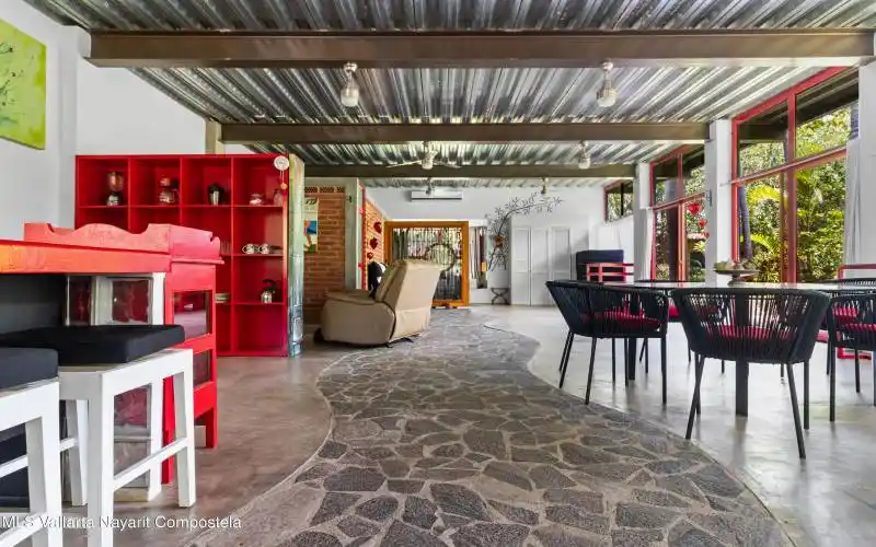 Casa Pitaya entryway