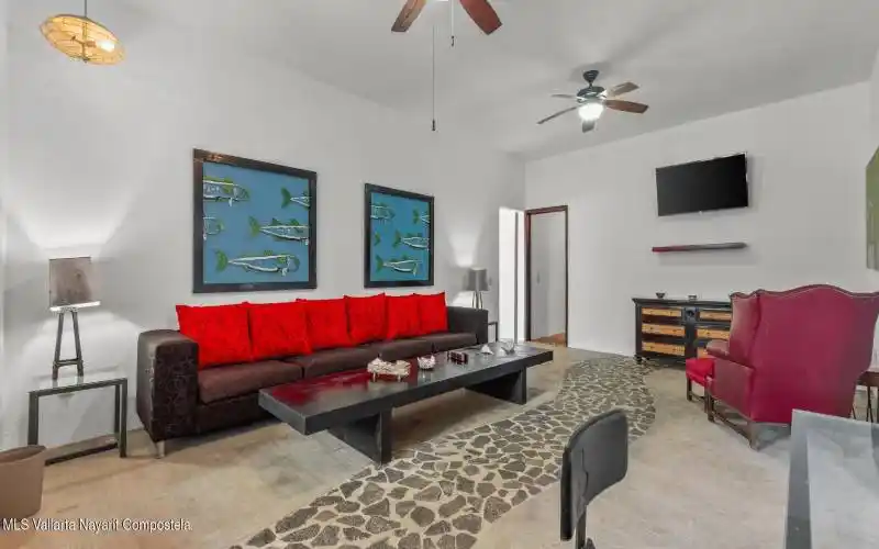 Granada-livingroom