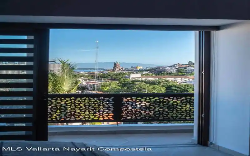 Urban 7A MBR view
