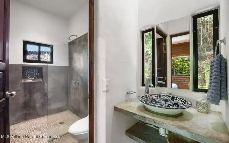 AB&B Bath 3