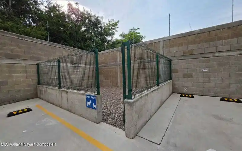 Vitania 302 pic: 34