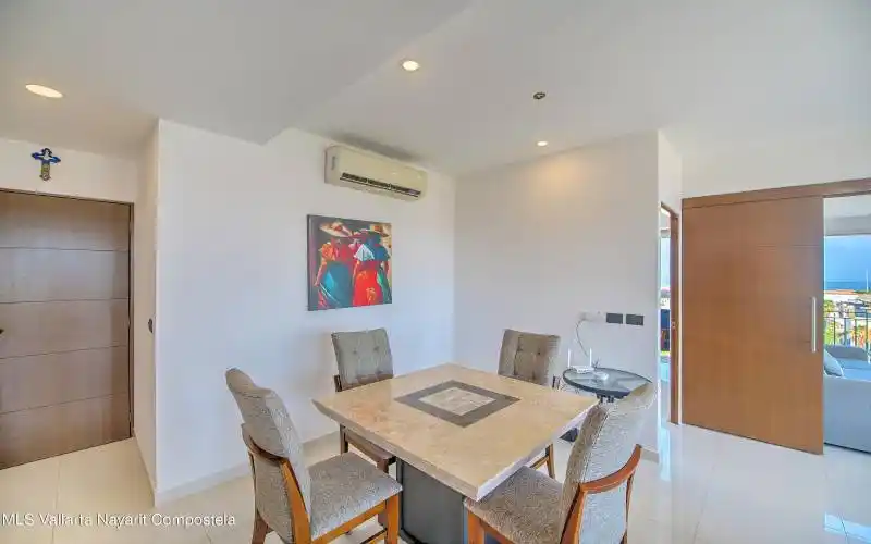 SOHO SKIES 703 LOW-2