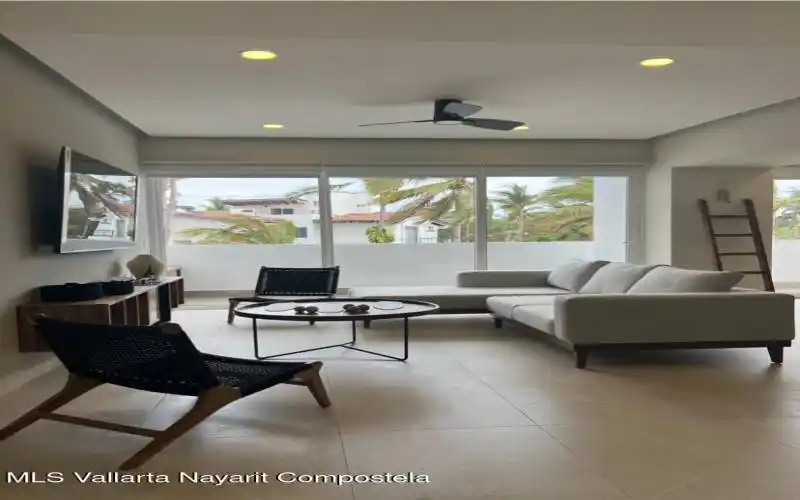 SALA