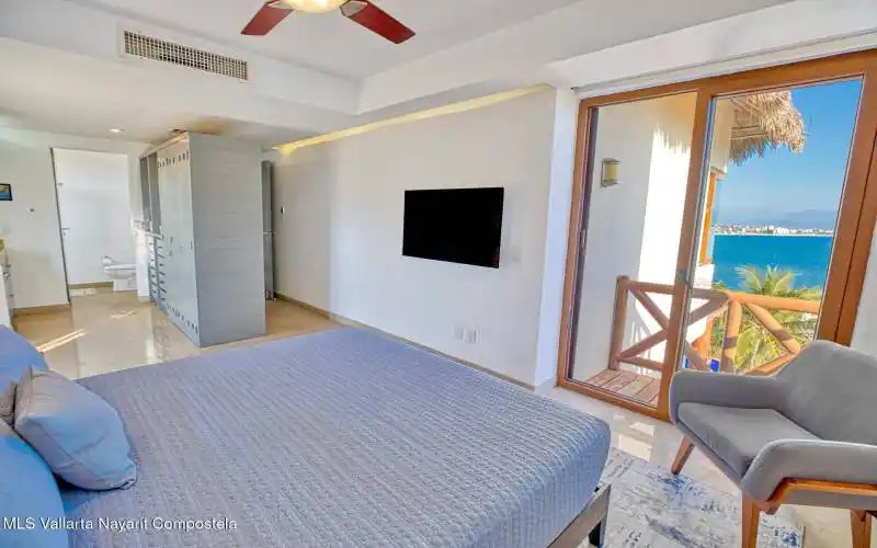junior master suite
