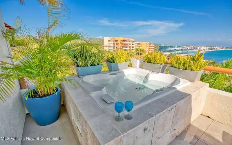 hot tub