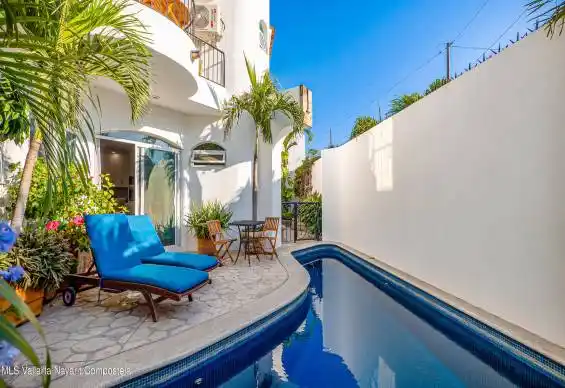 Casas Jeanette